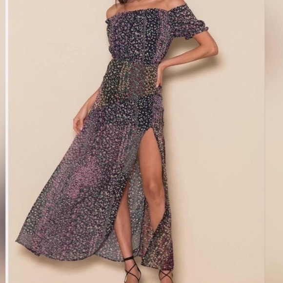 Lulus Dresses & Skirts - Lulus “Neva Navy Blue Floral Print Off-the-Shoulder Maxi Dress”